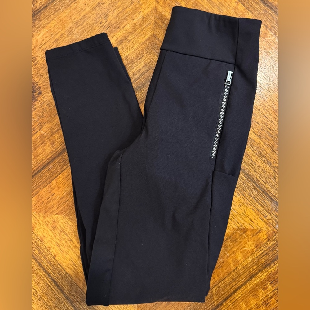 Athleta Slim Fit Ankle Pants, black